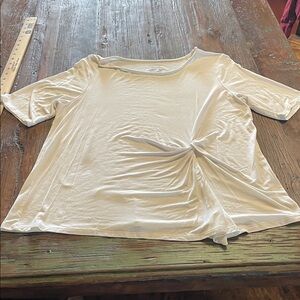 Investments White Short Sleeve Top with front detailing